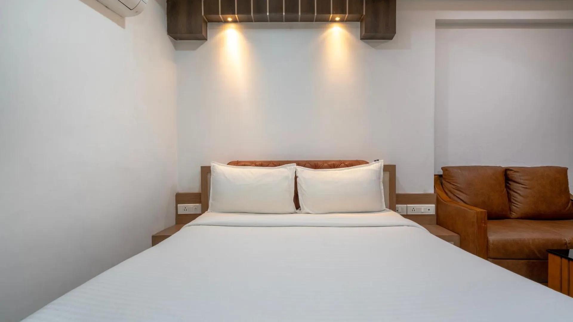 Hotel Staymax Trend Kannur 4*,  Inde